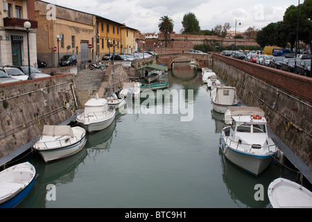 Livourne Livourne traditionnellement appelé en anglais, est une ville portuaire sur la mer Ligure, à l'extrémité ouest de la Toscane, Italie. Banque D'Images