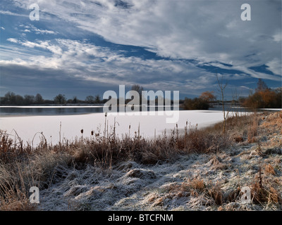 Matin d'hiver au lac Mallard au moindre Moor Farm Banque D'Images