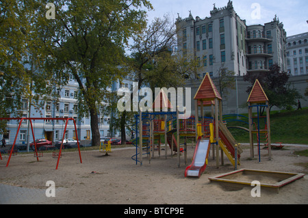 Aire de jeux pour enfants centre de Kiev Ukraine Europe Banque D'Images