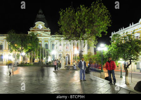 Plaza Murillo à La Paz, Bolivie la nuit Banque D'Images