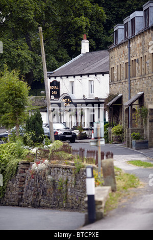 Public Royal Oak House at Bridgehouse Gate. Nidderdale, Bewerley, Yorkshire du Nord Banque D'Images