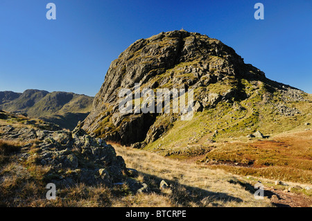 Brochet de Stickle sur une journée ensoleillée d'automne dans le Lake District Banque D'Images