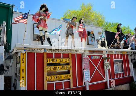 Vis rouillées et Thunderbird magasin indien Seligman Arizona Route 66 Banque D'Images