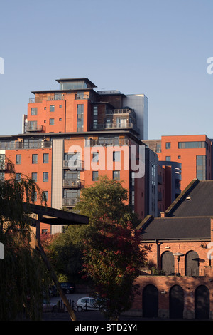 Appartement moderne à bloc le Castlefield bassin du Canal de la jonction de la Bridgewater et canaux de Rochdale Manchester en Angleterre Banque D'Images