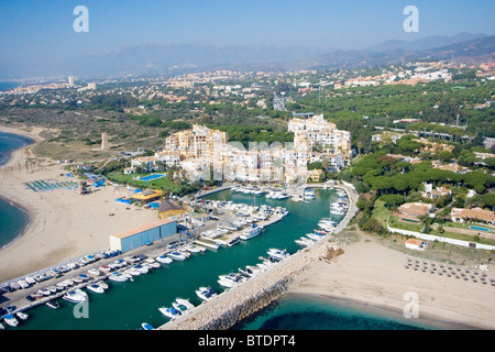 Vue aérienne de Puerto Banus sur la Costa del Sol, Marbella, Espagne Banque D'Images