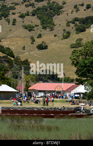 Okains Bay, Waitangi Day,Tribal Maori Maori Célébration,Musée Colonial, la péninsule de Banks, île du Sud, Nouvelle-Zélande Banque D'Images