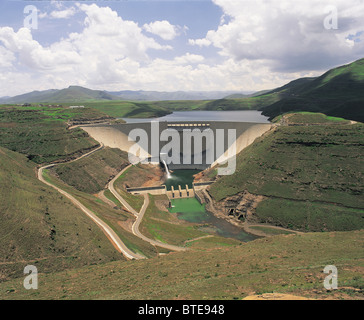 Mur de barrage Katse au Lesotho Banque D'Images