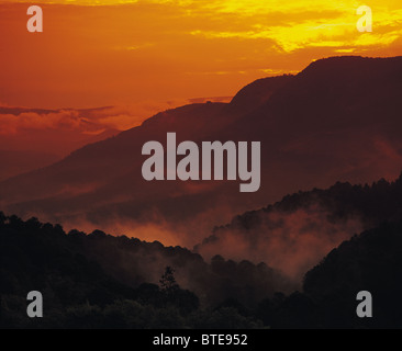 Coucher de soleil sur Berlin Falls à Mpumalanga Banque D'Images