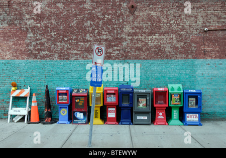 La plupart des journaux vide distributeur automatique au centre-ville de Nashville en début de matinée. Banque D'Images
