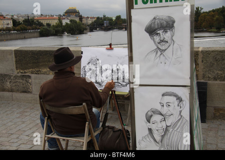 Artiste peintre sur Charles Bridge Prague Praha Banque D'Images