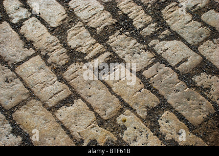 Pavés anciens exposés ou brick road Banque D'Images