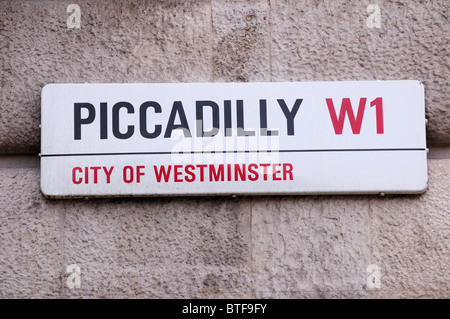Piccadilly W1 City of westminster street sign, London, England, UK Banque D'Images