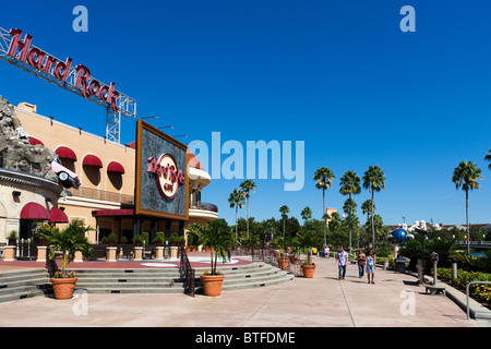 Hard Rock Cafe et la promenade au bord du lac, de la ville à pied, Universal Studios, Orlando, Floride centrale, USA Banque D'Images