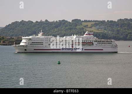 Navire de Brittany Ferries dans Plymouth Banque D'Images