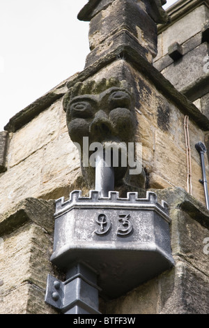 Gargouille de pierre à St Nicholas Church Bradfield Sheffield South Yorkshire, UK Banque D'Images