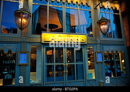 Boutique Laduree à Harrods, Knightsbridge, Londres Banque D'Images