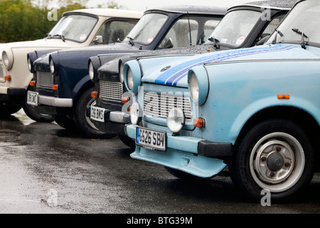 Trabants sur l'affichage à un rallye automobile de l'Europe de Stoke-On-Trent, Royaume-Uni Banque D'Images