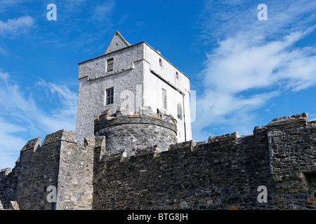 Doe Castle, près de Creeslough, comté de Donegal, Irlande, l'Ulster. Banque D'Images