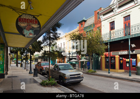 Dauphin Street dans la vieille ville historique, Mobile, Alabama, États-Unis Banque D'Images