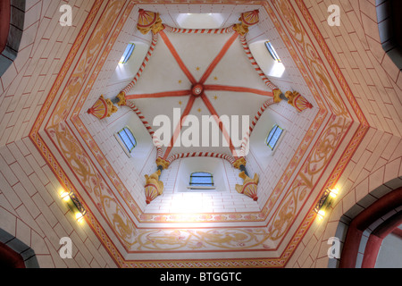 Intérieur de la chapelle de Saint Matthias (Matthiaskapelle), Berlin, Rhénanie-Palatinat, Allemagne Banque D'Images