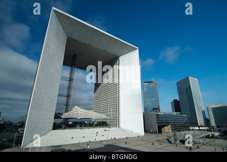 Grande Arche de la Défense à Paris, capitale de la France Banque D'Images