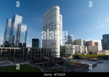 Quartier de la Défense à Paris, capitale de la France Banque D'Images