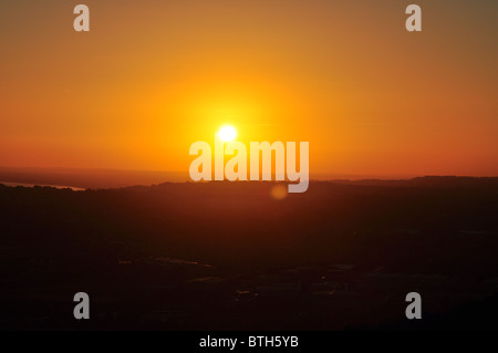 Coucher de soleil sur un ciel de Folkestone Banque D'Images