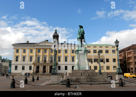 La statue de Gustave II Adolphe de Suède Göteborg iwith la Mairie Banque D'Images