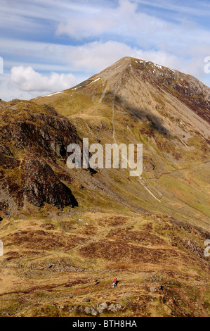 Vue vers la haute falaise de meules au Lake District Banque D'Images