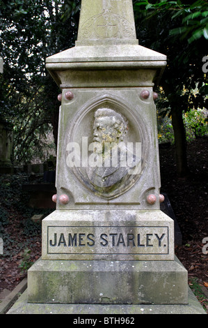 James Starley tombe, cimetière de London Road, Coventry, Royaume-Uni Banque D'Images