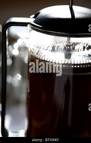 Une cafetière à café percole dans Banque D'Images