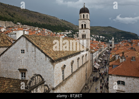 Ville fortifiée de Dubrovnik Croatie destination Croisière européenne populaire Banque D'Images