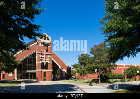 Entrée de la Martin Luther King Junior National Historic Site avec nouveau Ebenezer Baptist Church à gauche, Atlanta, Georgia, USA Banque D'Images