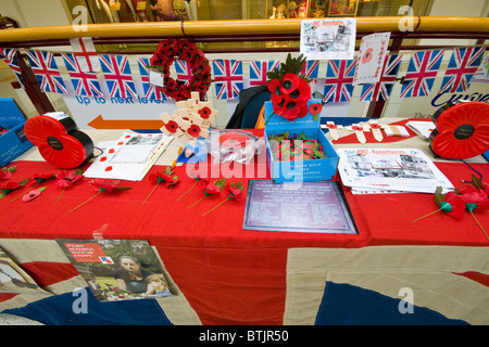 Royal British Legion Poppy Stall Banque D'Images