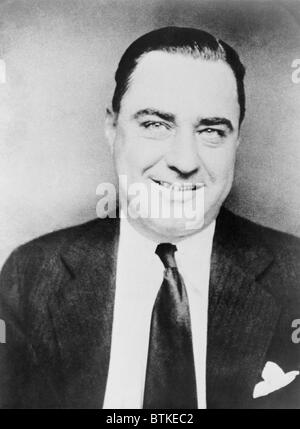 George "Machine Gun Kelly (1897-1954), est né dans une famille prospère Memphis. Il échoué hors de l'université, n'a pas l'appui de sa famille, et a commencé sa carrière criminelle comme un bootlegger et travaillé jusqu'à l'enlèvement. Électroniques de 1933. Banque D'Images