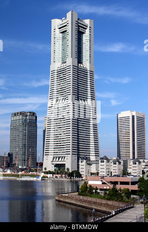 Vue de Minato Mira 21 district et le Japon Yokohama Landmark Tower Banque D'Images