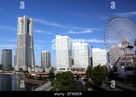 Vue de Minato Mira 21 district et le Japon Yokohama Landmark Tower Banque D'Images