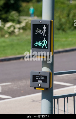 Le contrôle du trafic aérien pour les cyclistes et les piétons. Banque D'Images