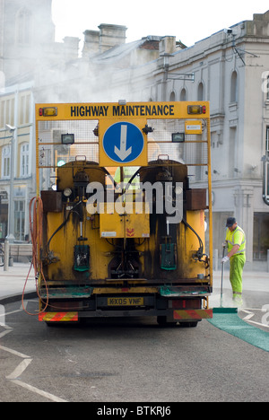Les travaux d'entretien des routes dans le centre-ville de Cardiff Banque D'Images