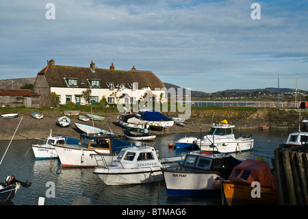 Dh PORLOCK WEIR SOMERSET chaumières bateaux dans Porlock Weir Harbour Banque D'Images