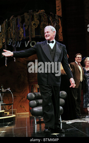 Soirée d'ouverture de Present Laughter sur Broadway Banque D'Images