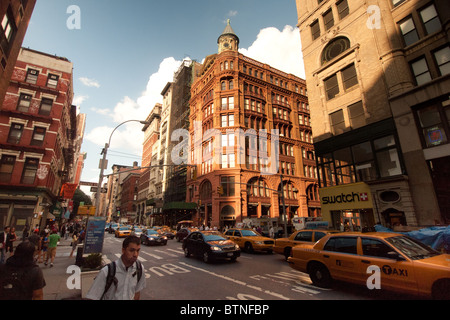 Dans l'architecture classique du quartier commercial Manhattan New York 30 Juillet 6:18 Banque D'Images