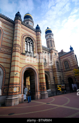 La Grande Synagogue de la rue Dohány, Budapest, est le plus important en Europe. Il a été construit en style néo-mauresque, 1854-1859. Banque D'Images