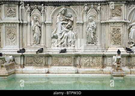 Fontaine Gaia dans la sienne Piazza del Campo Banque D'Images