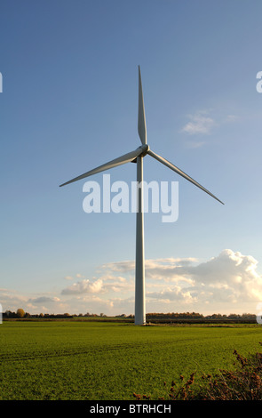 Éolienne sur les fens à Ranson Moor, Cambridgeshire, Angleterre, RU Banque D'Images