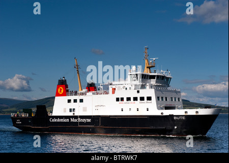 Caledonian McBrayne entrée en ferry port sur l'île de Bute. Banque D'Images