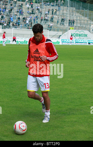 Sports, football, Bundesliga, 2010/2011, match amical 2010, Bayer Leverkusen 04 contre le FC Schalke 04 4:0, stade Am Zoo de Wuppertal, Michael Ballack (Bayer) Banque D'Images