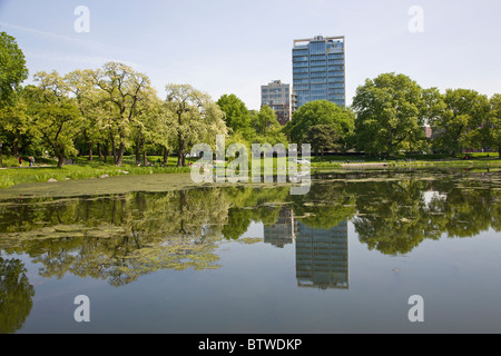 Harlem Meer dans Central Park Banque D'Images