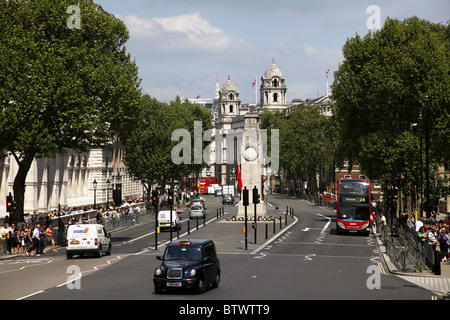 Le Cénotaphe de Whitehall LONDRES ANGLETERRE LONDRES ANGLETERRE LONDRES ANGLETERRE 21 Mai 2010 Banque D'Images