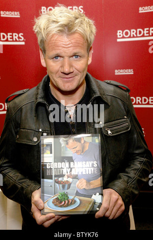 Appétit sain par la signature de livre de cuisinier Chef Gordon Ramsay Banque D'Images